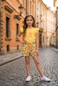 T-shirt + short